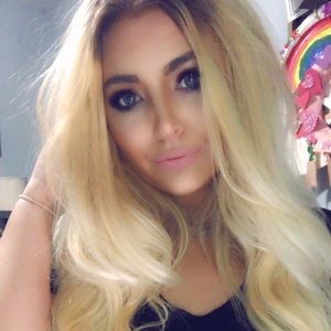 Meet your Posher, Brittney